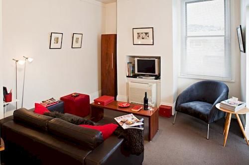 Twofourtwo Boutique Apartments Launceston Dış mekan fotoğraf